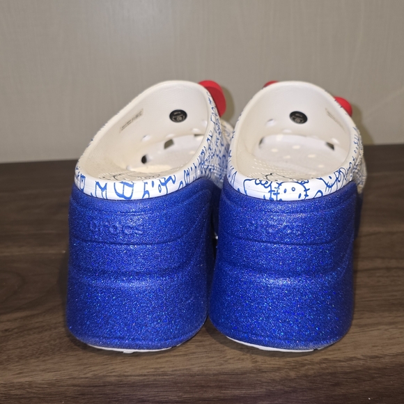 CROCS Platform Shoes with Red Bow and Blue Base - Picture 5 of 6
